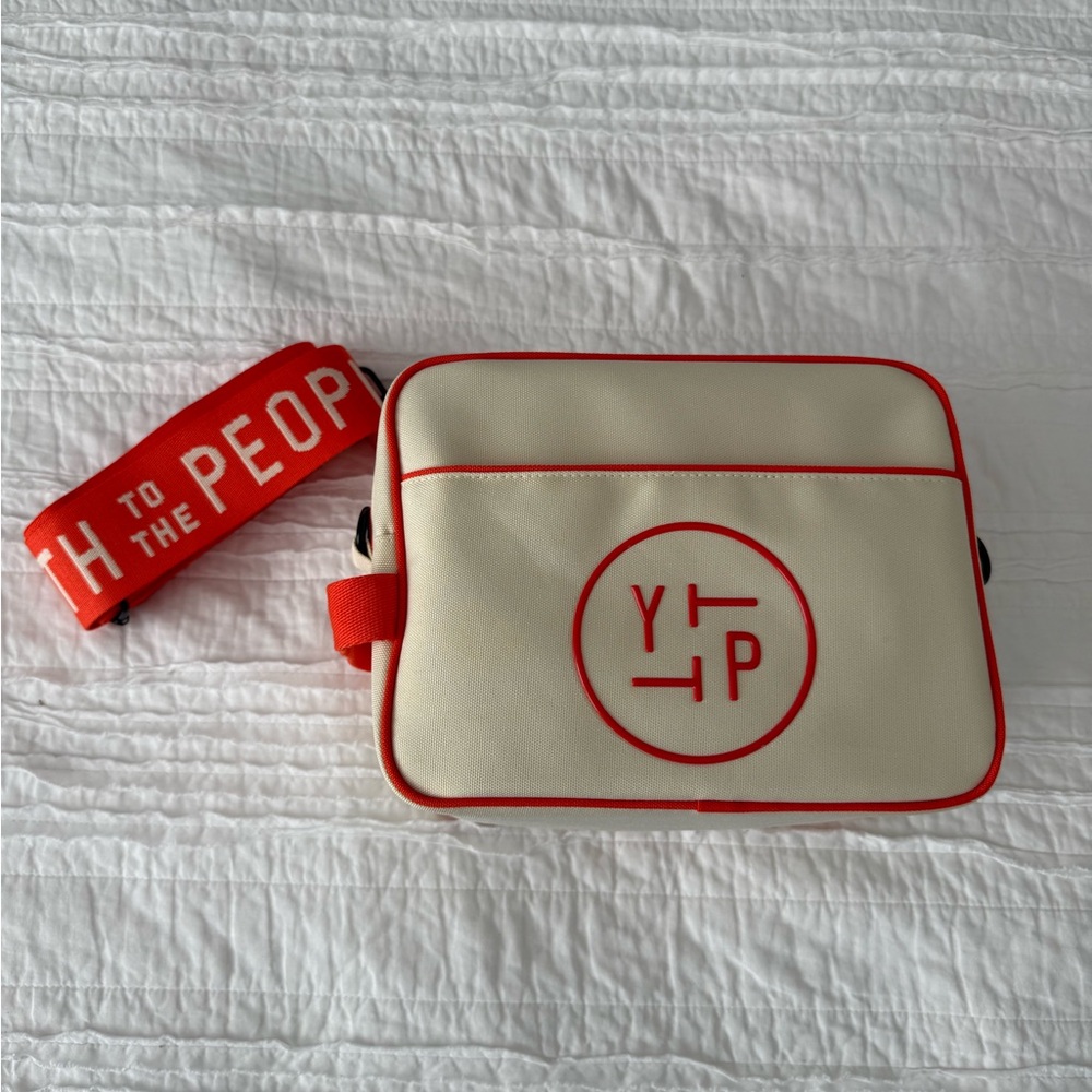 Youth to the people toiletry bag